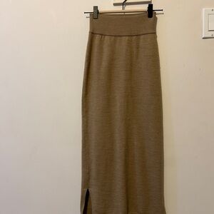 Elegant Tan Women's Skirt
